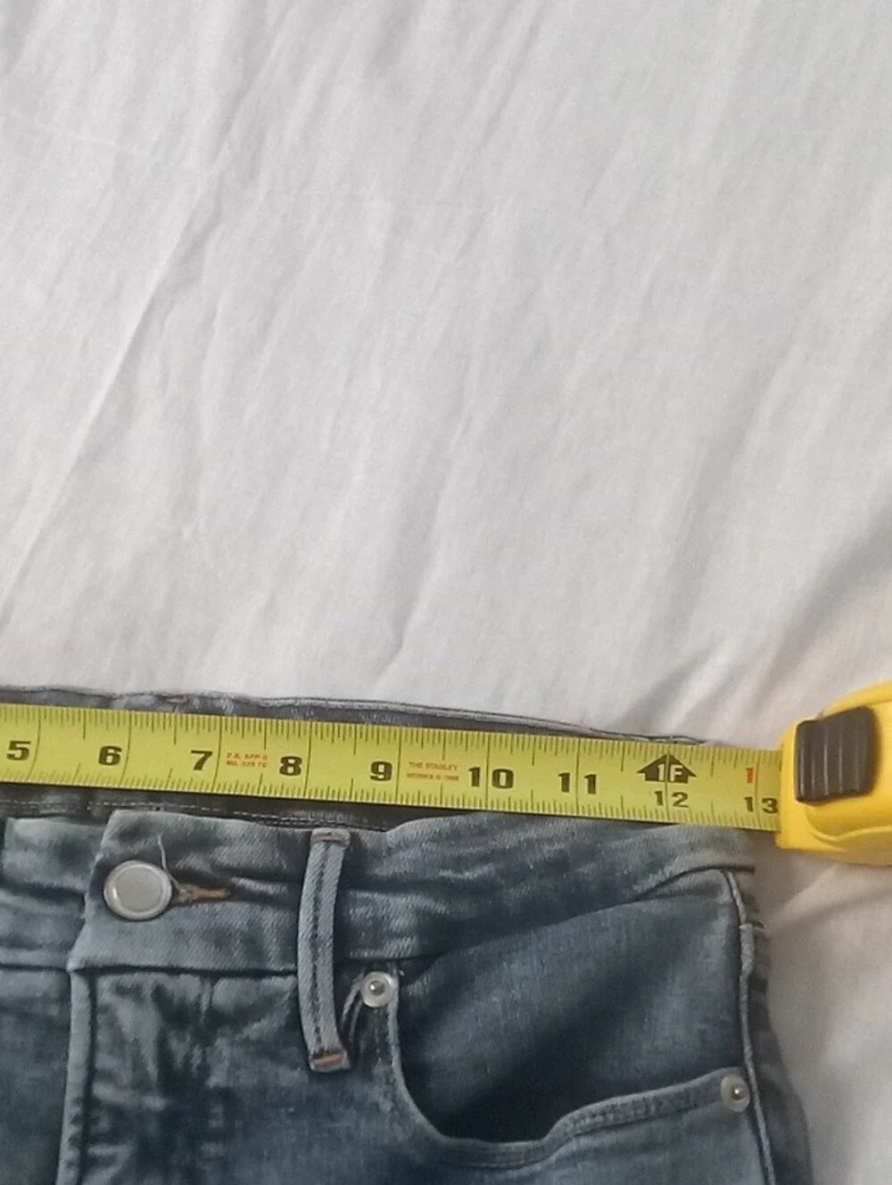 Good American Washed Blue Boot-Cut Jeans Size 4/27